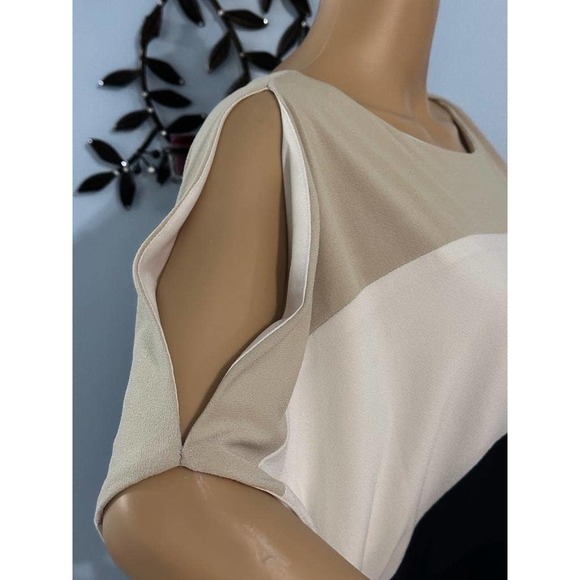 Dressbarn Black & white Baggy Style Women Dress With Cold Sleeves Size 4 - Picture 8 of 11